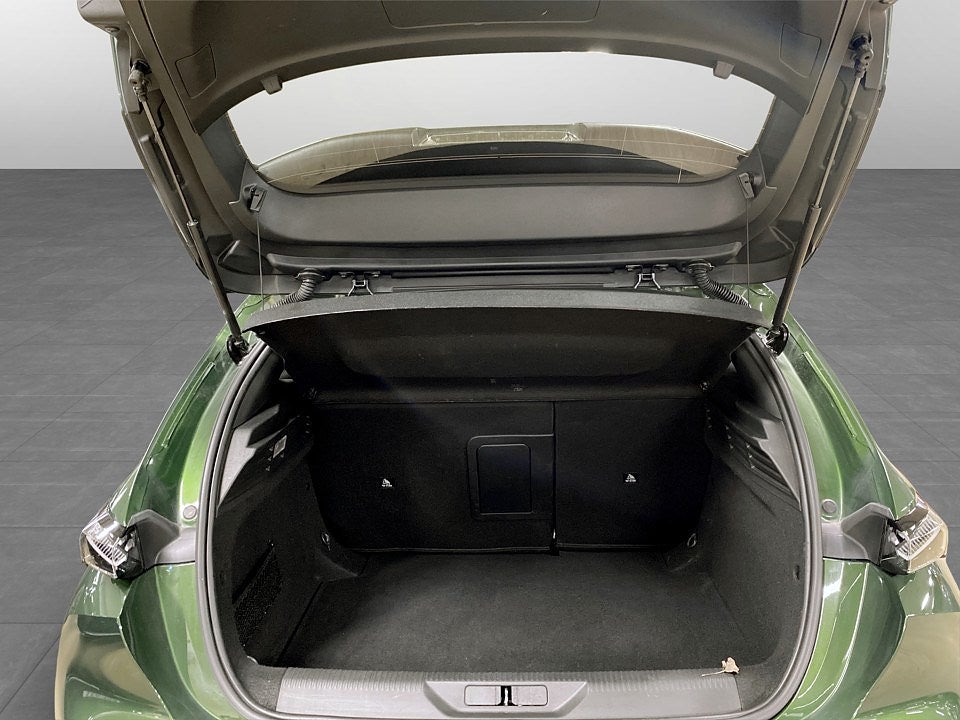 Bild på Peugeot 308 5D GT 1.2 PT 130hk Aut - B-KAMERA, CARPLAY