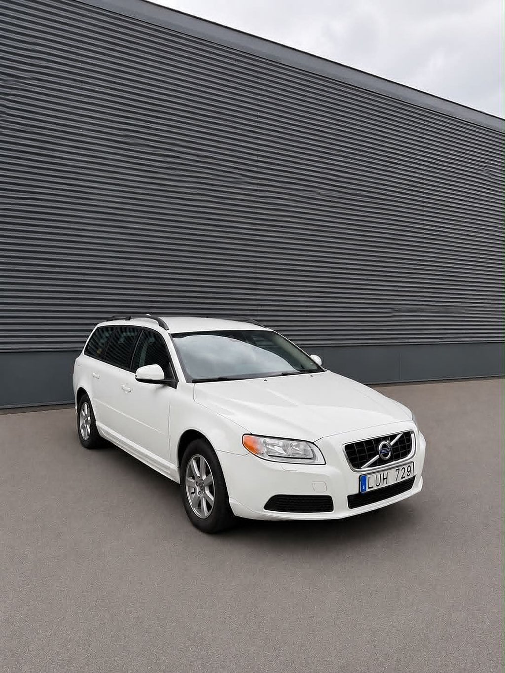 Volvo V70 T5 Powershift Kinetic Euro 5