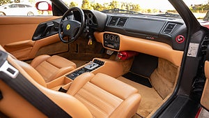 Ferrari F355 har genom åren körts 6 550,9 mil. Foto: Collecting Cars 
