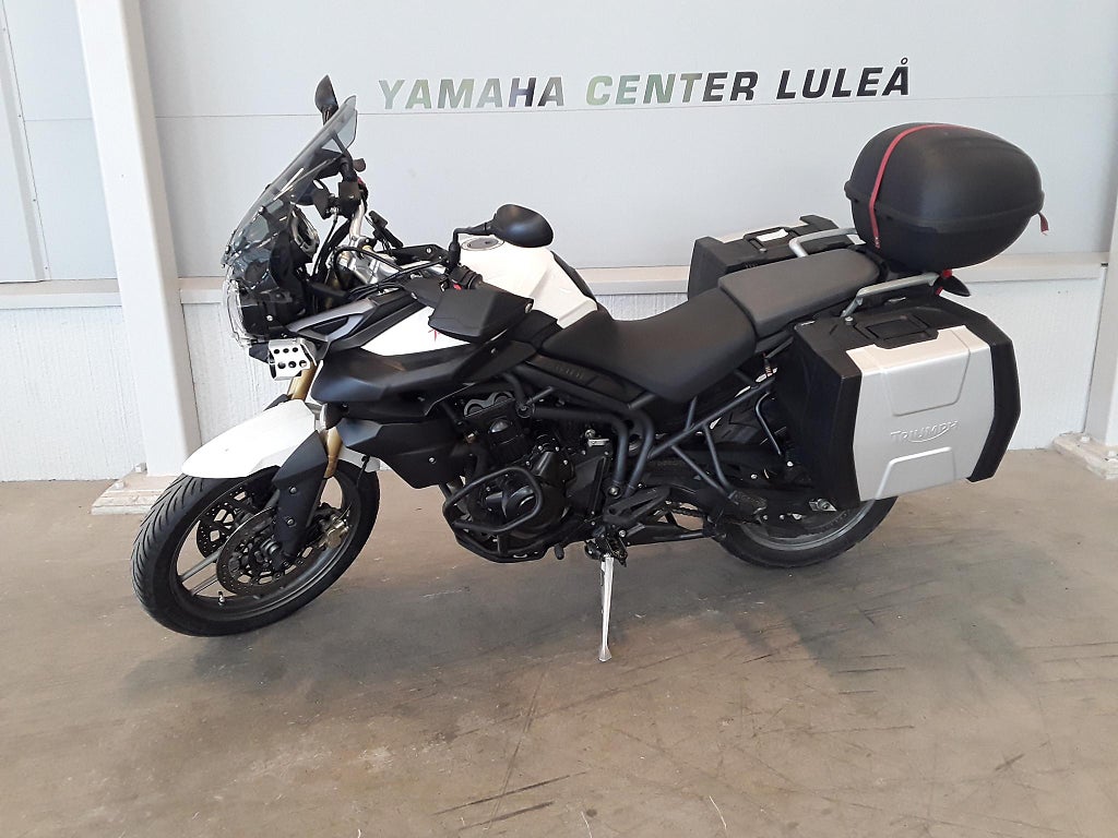 Triumph Tiger 800