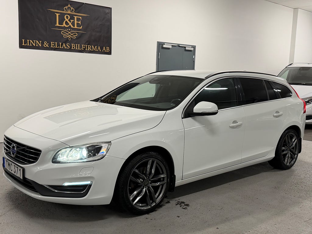 Volvo V60 D4 Momentum Business Edition GPS/P-VÄRMARE/1ÅRSGARANTI