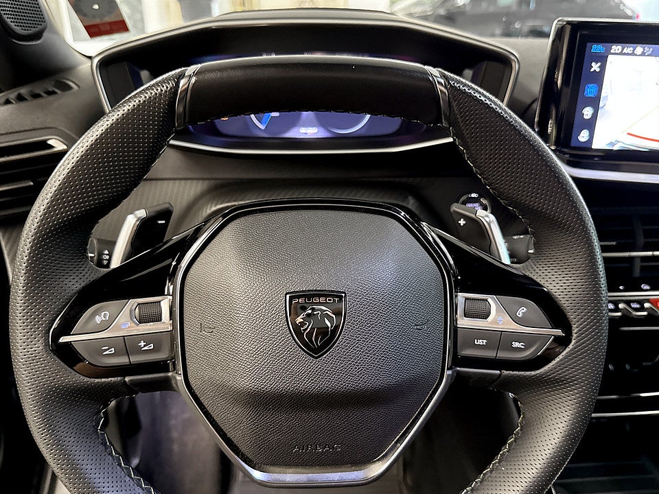 Bild på Peugeot 2008 GT Hybrid 145hk Aut B-KAMERA ELSTOL CARPLAY