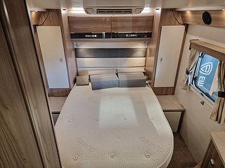 Husbil-halvintegrerad Swift Toscane 794 EQ 14 av 17