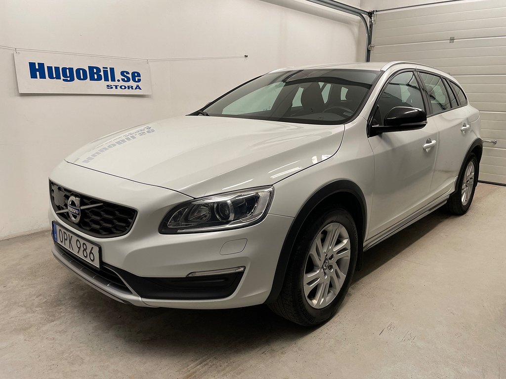 Volvo V60 Cross Country D3 FWD Automat