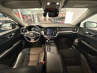 Volvo V60 Cross Country D4 AWD Aut Momentum Pro Dvärm/Kamera/Dragkrok – bild 13