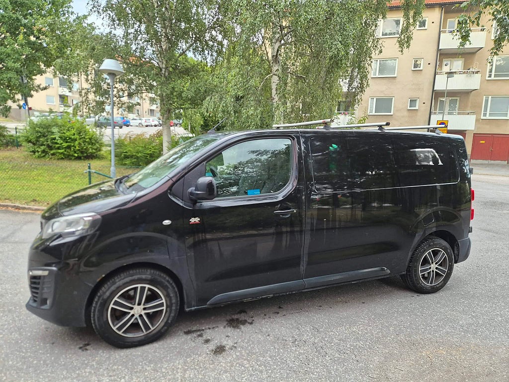 Peugeot Expert Panel Van 1.2t 2.0 BlueHDi 120 4x4 Euro 6