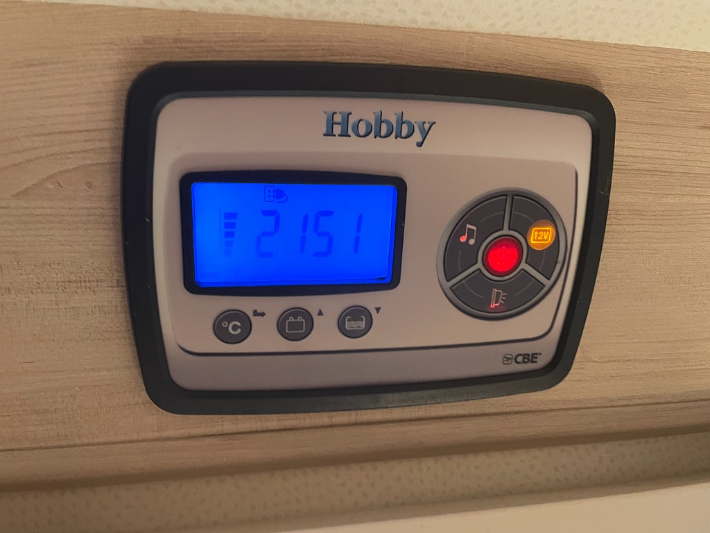 Hobby Siesta T70 HGE / AC bodel / Solcell / Taksäng / Automat - Hobby