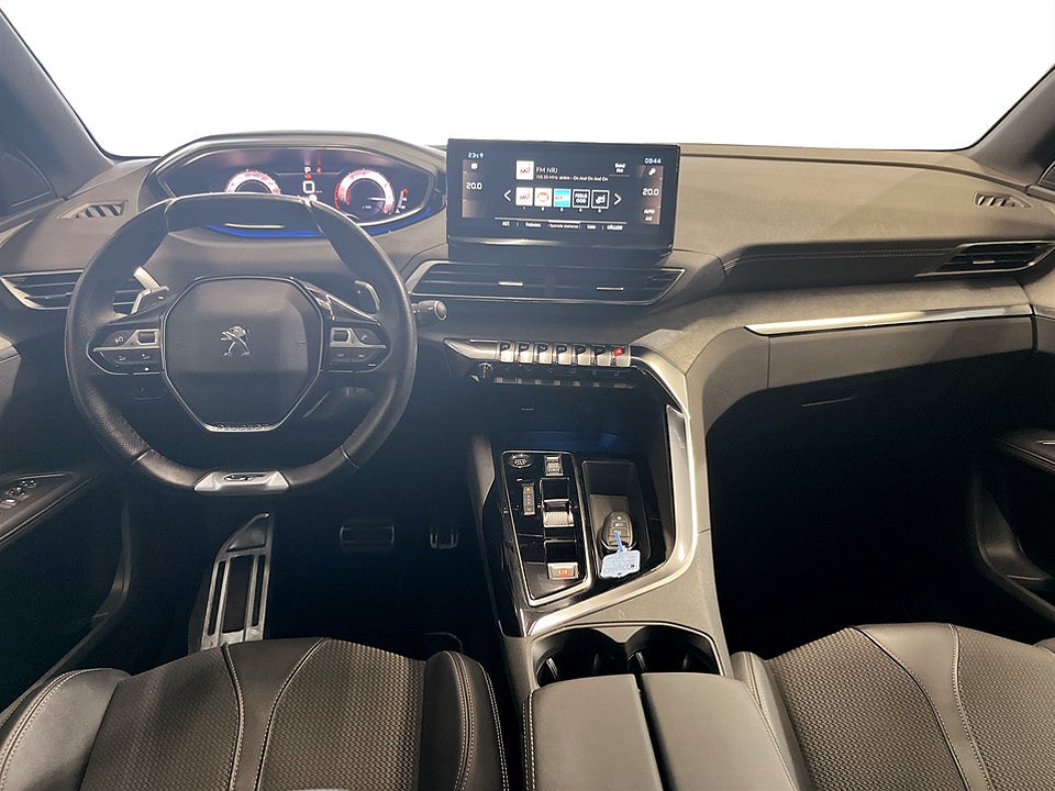 Bild på Peugeot 5008 GT 1.2 PT 130hk Aut B-KAMERA NAVI DRAG