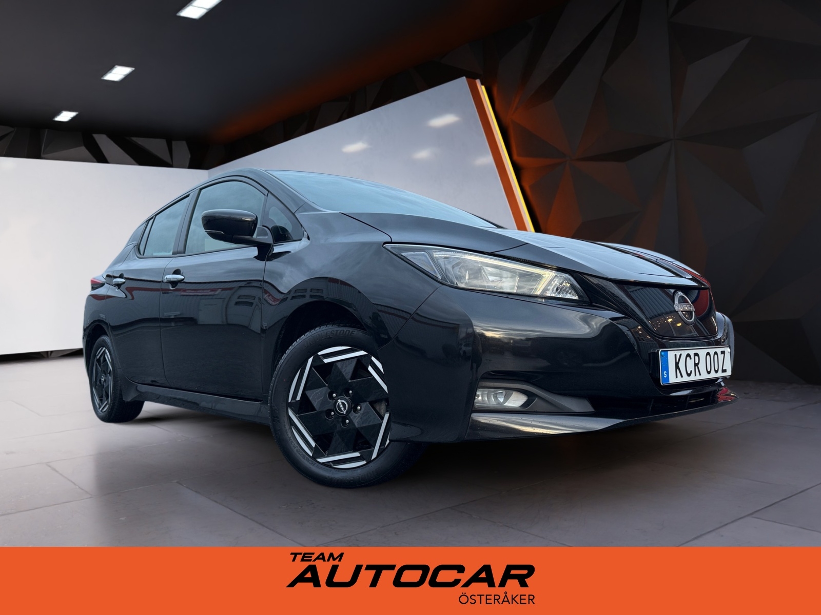 Nissan Leaf 2022, photo 2/45