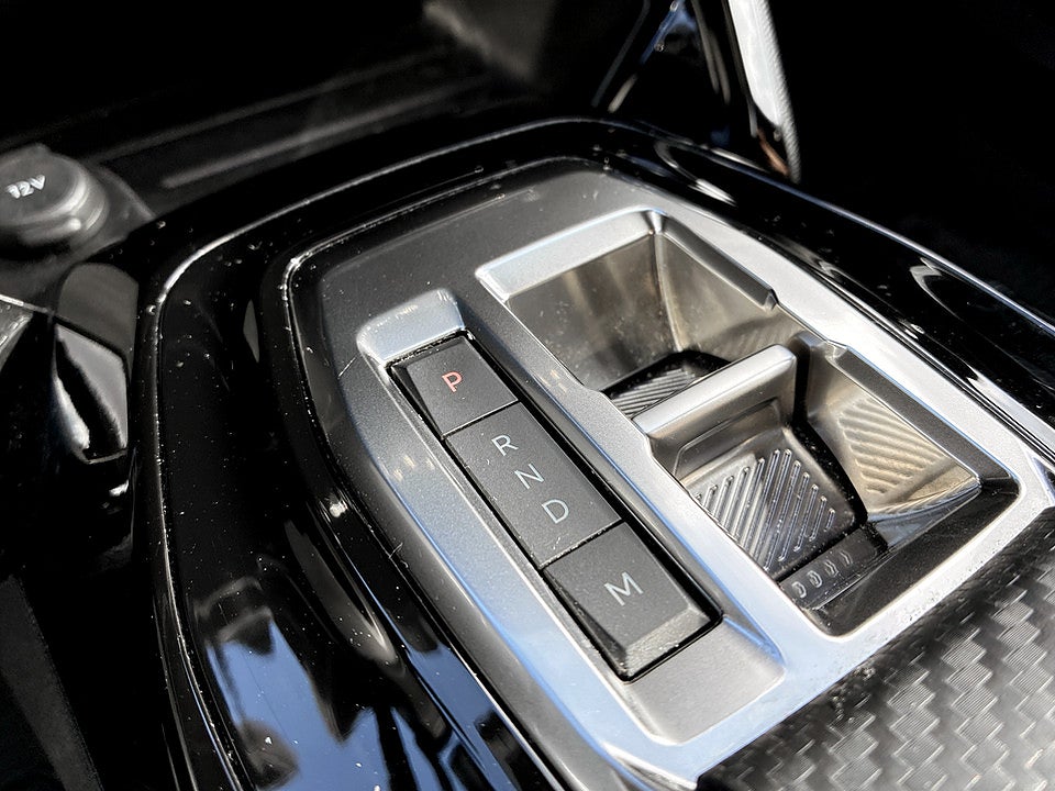 Bild på Peugeot 2008 GT 1.2 PT 130hk Aut B-KAMERA CARPLAY