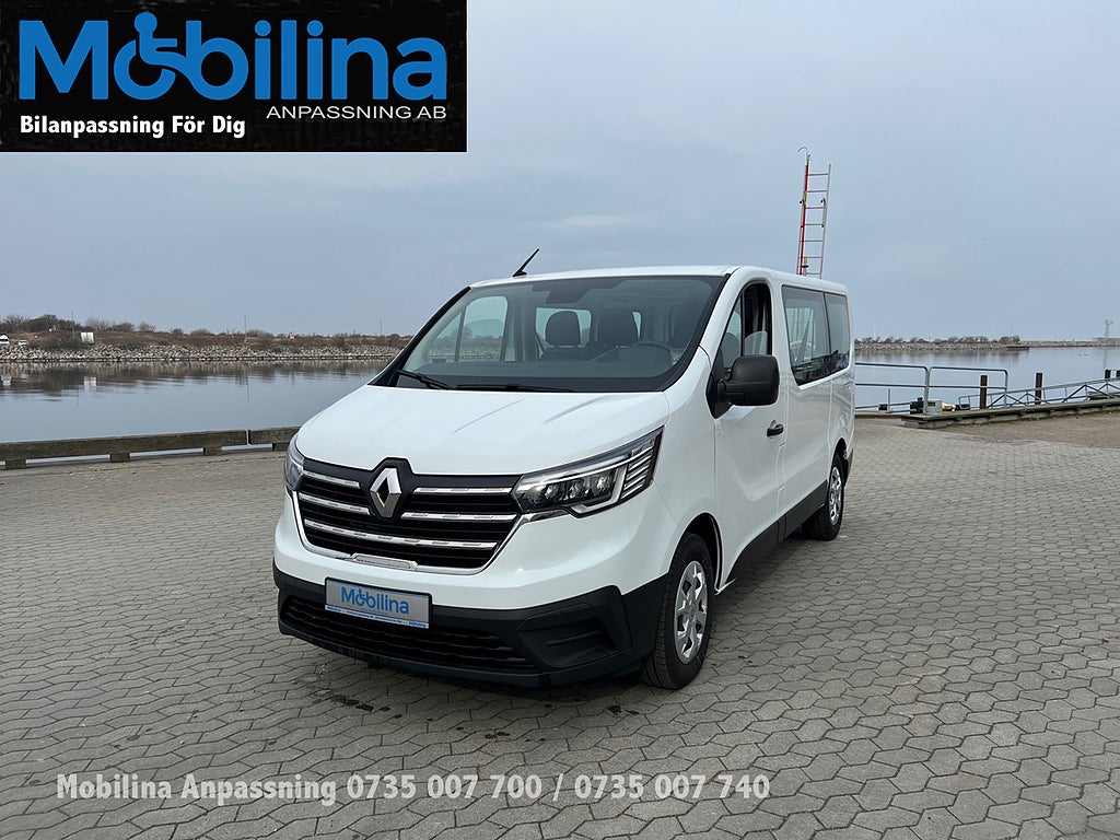 Renault Trafic Passenger -  Handikappanpassad Rullstolsbil 