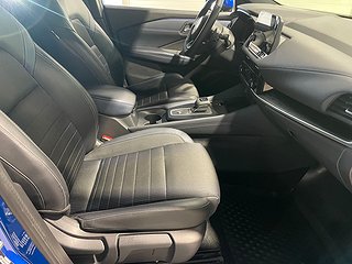 SUV Nissan Qashqai 9 av 25