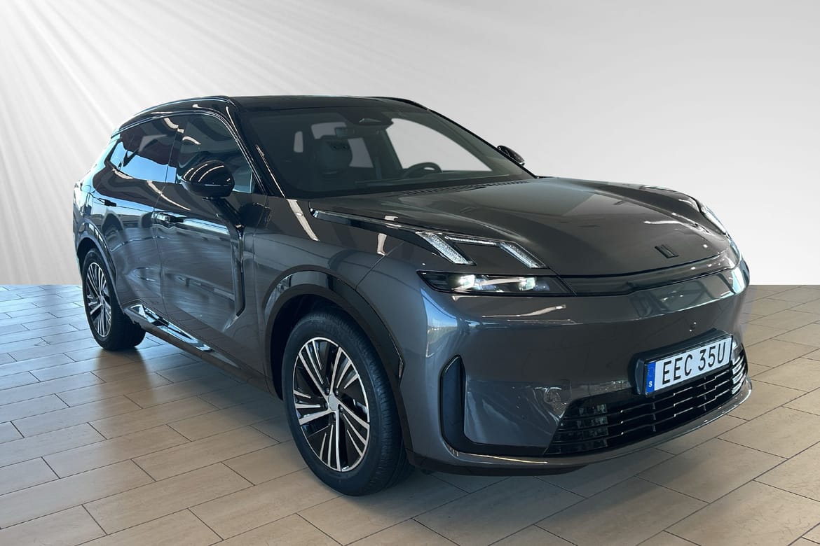 Lynk & Co 08 Core PHEV 2025, bild 5/10