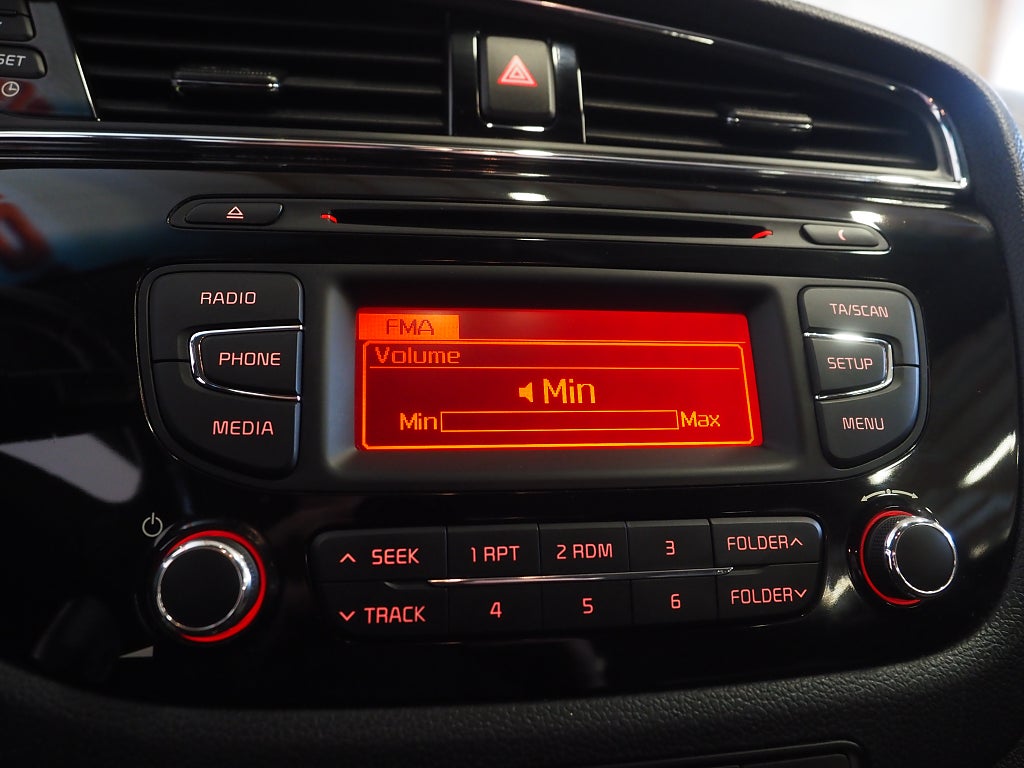 Kia Ceed 1.6 GDI 135hk P-Sensorer