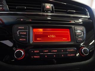 Halvkombi Kia Ceed 17 av 19