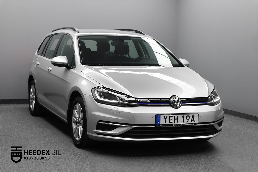Volkswagen Golf SC 1.5 TGI 130hk Plus BMT EU6 Värmare Carplay 1-brukare