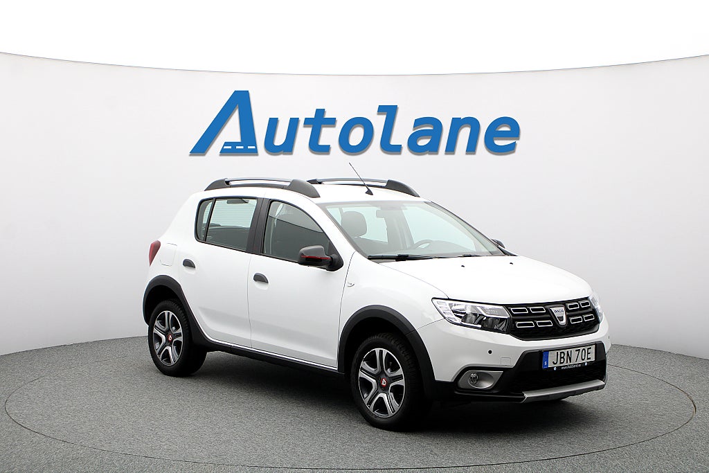 Dacia Sandero Stepway TCe Navigation, Farthållare, PDC