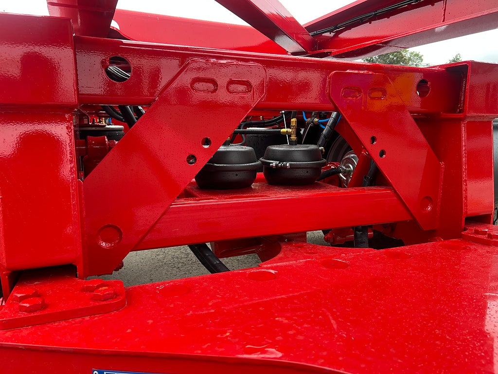 Övriga Bilcenter's 4 Axlade lastväxlarvagn med glider