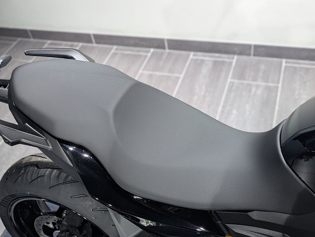 BMW F900R 3,45%/NU: 122.900kr! SPARA: 7.495kr!/Quickshifter/Dynamic.