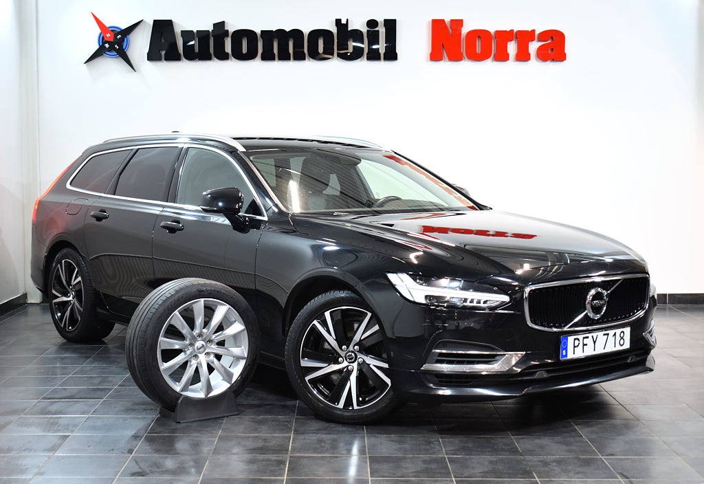 Volvo V90 Recharge T8 AWD Geartronic Momentum Navi/B-Kamera/Drag