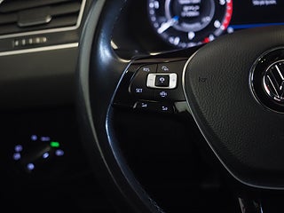 SUV Volkswagen Tiguan 17 av 24