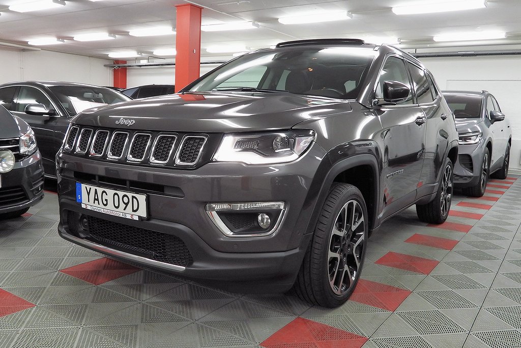 Jeep Compass 1.4 4WD Panorama Kamera SoV Hjul Carplay EU6