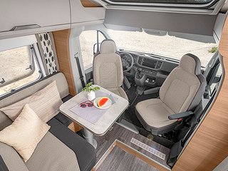 Husbil-halvintegrerad Knaus Van Ti 640 MEG Vansation 4 av 10