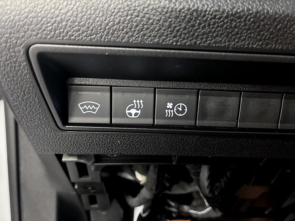 Bild på Peugeot Partner Plus 130hk Aut L2 - EDITION! SERVICE & VINTERHJUL INGÅR