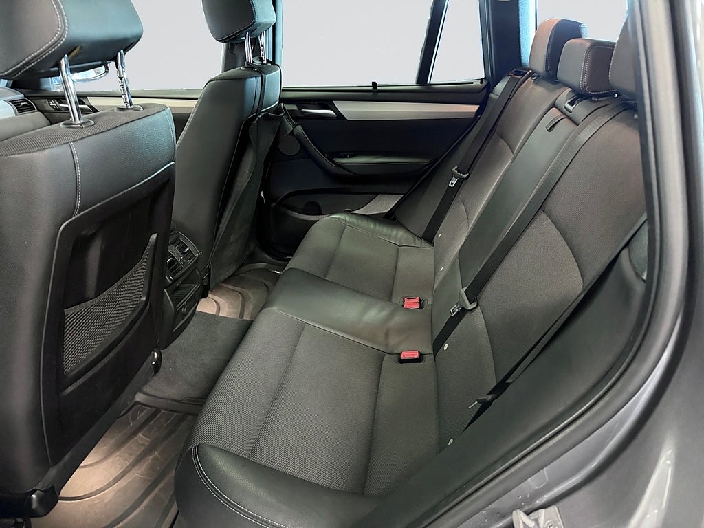 BMW X3 xDrive20d M Sport DRAG Backkamera Pano H/K Adaptiv-fart bild 13