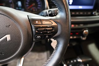 Halvkombi Kia Rio 21 av 21