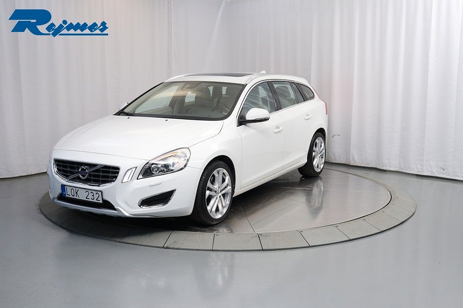 Volvo V60 D5 AWD Summum