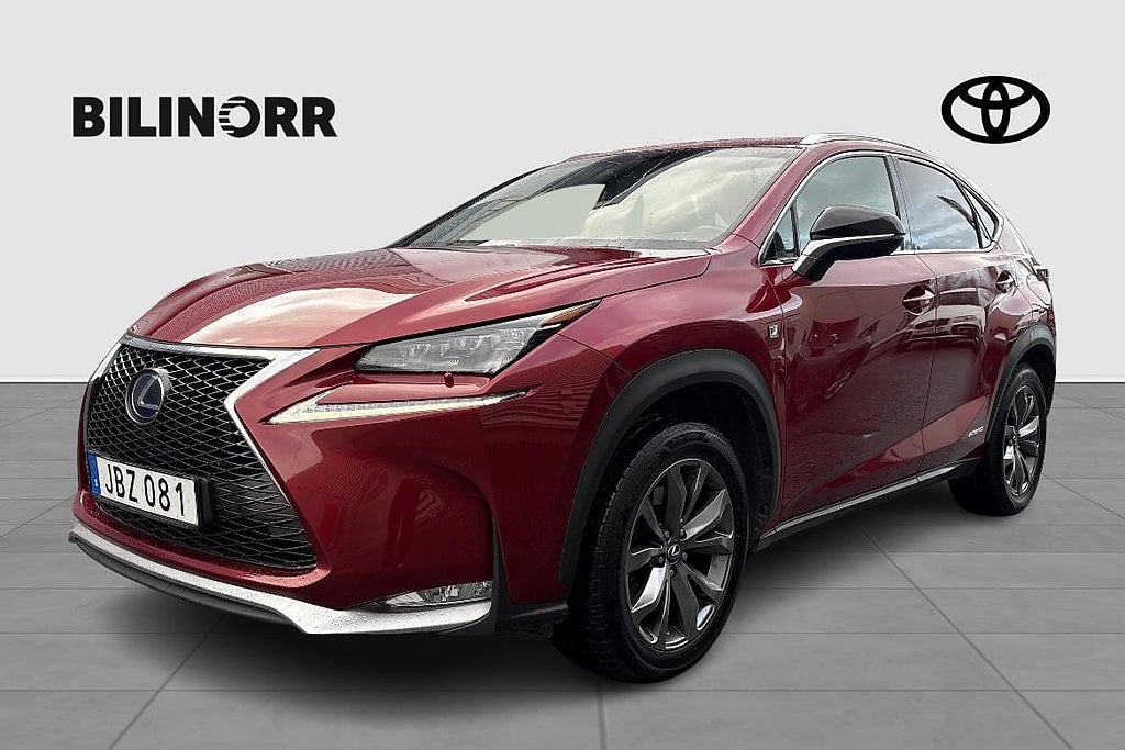 Lexus NX300h