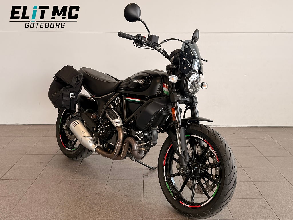 Ducati Scrambler | 800 | Icon Dark | Nyservad