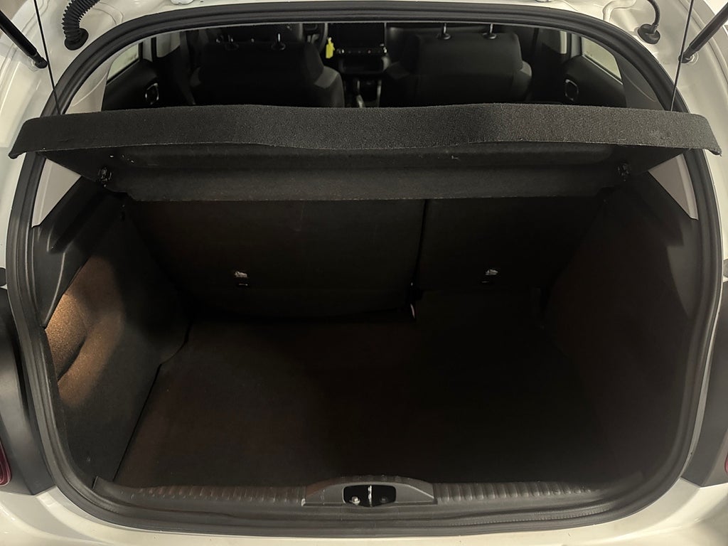 Citroën C3 1.2 PT 83hk Navigation P-Sensorer Carplay Farthållare bild 12