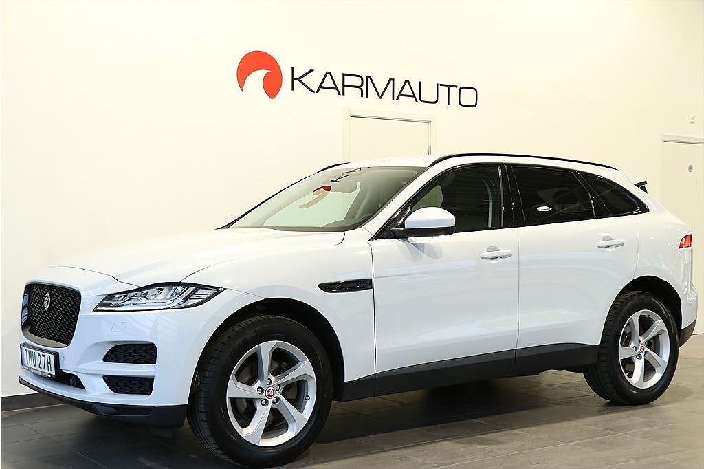 Jaguar F-Pace 20d AWD Anniversary BlackPack 180hk Skinn Kamera Navi CarPlay