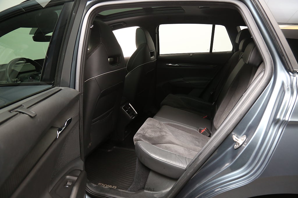 Skoda Enyaq 80 Sportline 204hk Panorama Head-up 360° Dragkrok