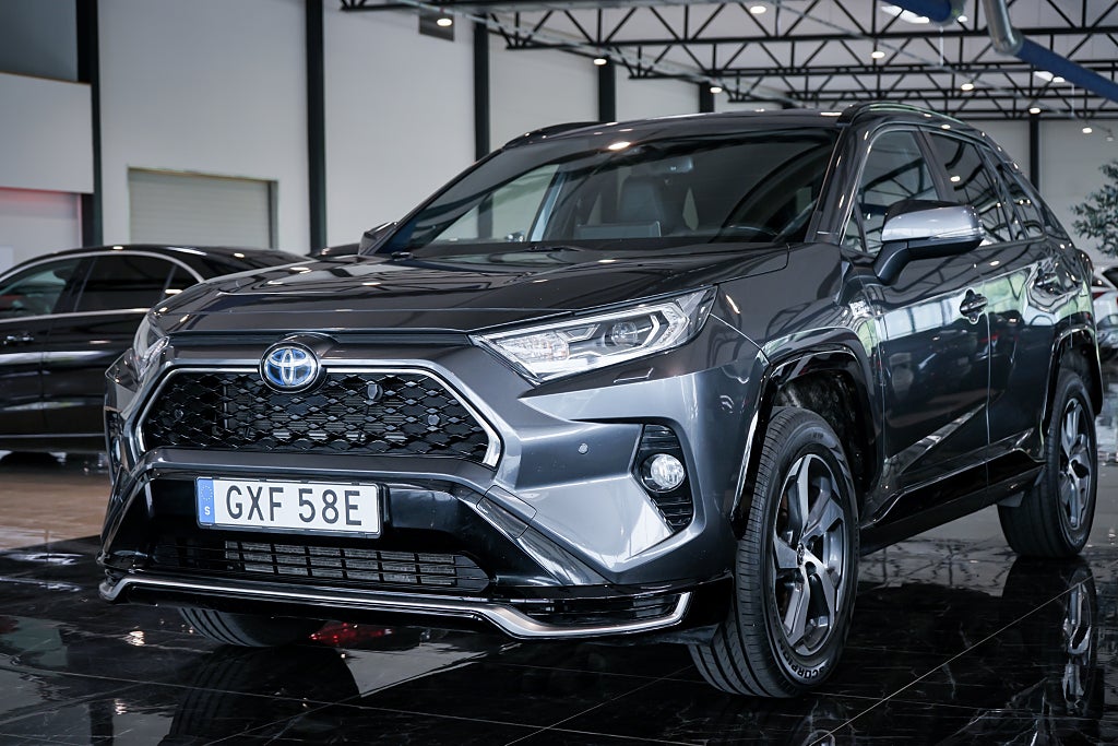 Toyota RAV4 Plug-in Hybrid E-CVT Launch Edition Kamera Drag
