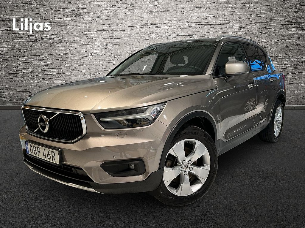 Volvo XC40 B4 FWD Bensin Momentum Advanced SE//Dragkrok//Värmare//