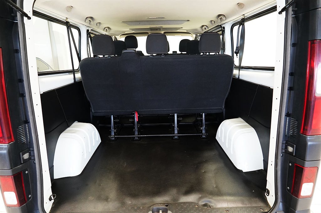 Renault Trafic 2019 - miniatyr 4