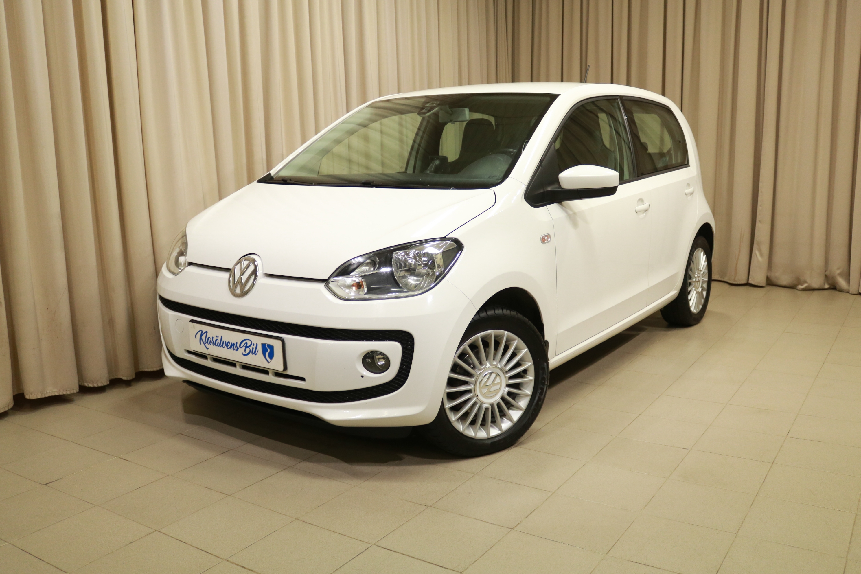 Volkswagen UP! 5-dörrar 1.0 Drive (75hk) 2015, bild 2/48