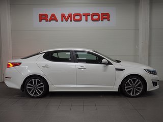 Sedan Kia Optima 3 av 21