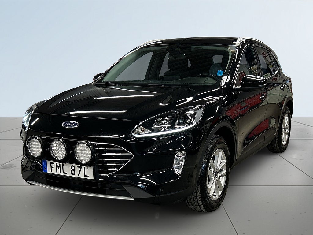 Ford Kuga Plug-In Hybrid E-CVT Kamera/M-Värmare/Xtraljus/S&V-Däck