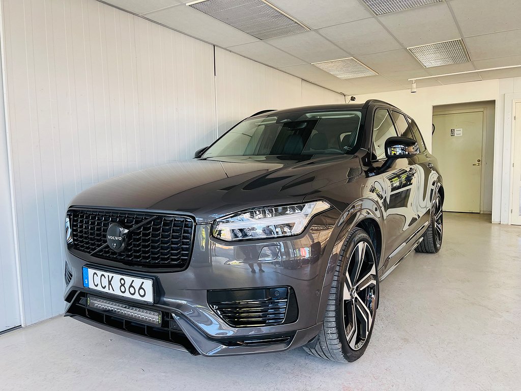 Volvo XC90 Recharge T8 AWD  Ultimate Dark Max Utrustad MOMS 