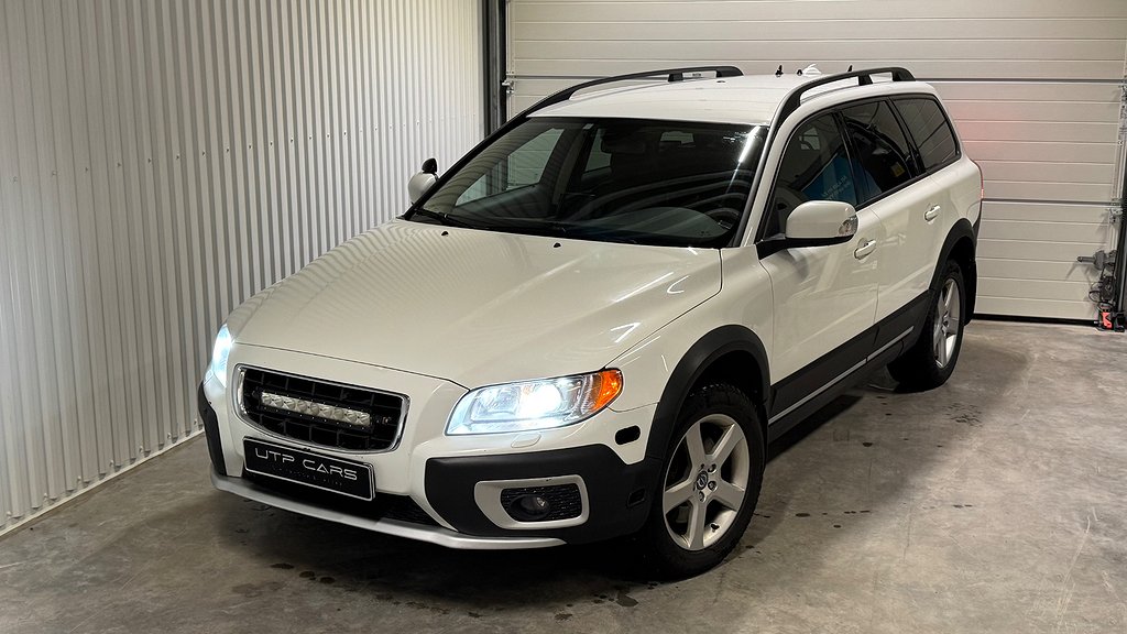 Volvo XC70 D5 AWD Geartronic | Fd Polisbil | Välservad 