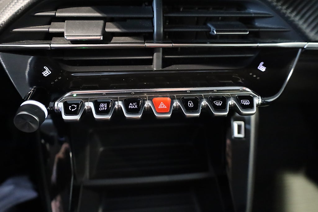 Peugeot 2008 1,2 Active+ PureTech 130 AUT Kamera CarPlay 2020