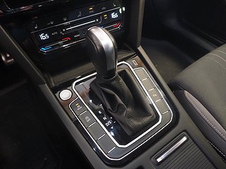 Kombi Volkswagen Passat 19 av 24