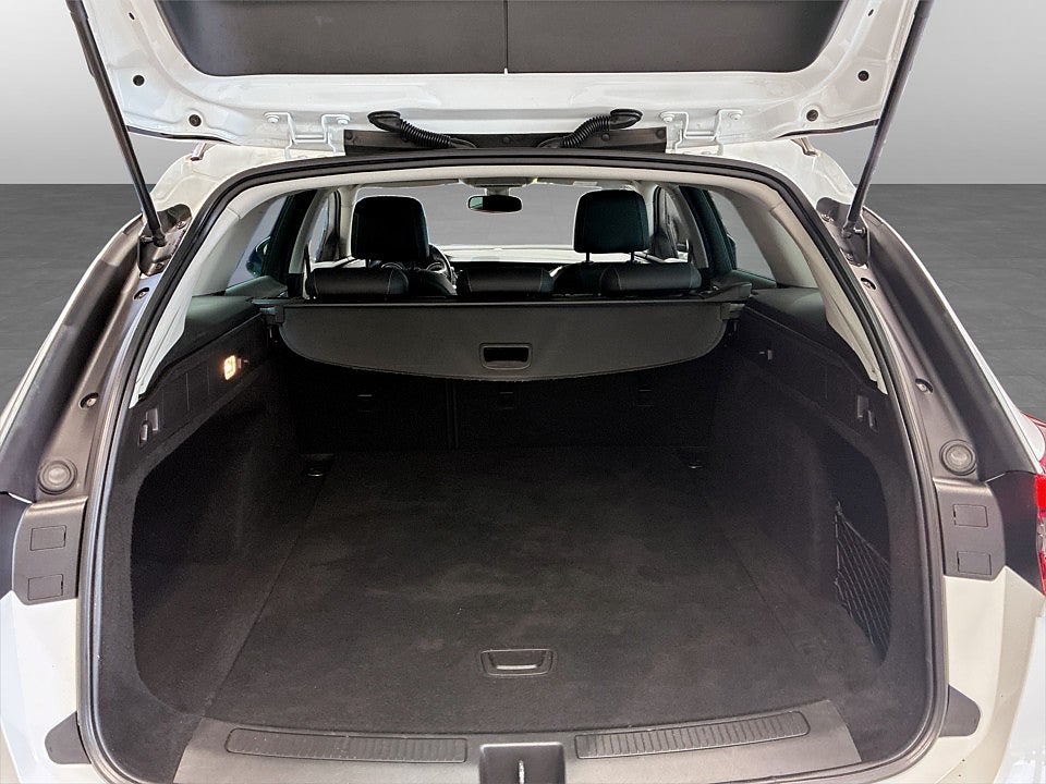 Bild på Opel Insignia Sports Tourer 1.5 Turbo 165hk B-KAMERA RATTVÄRME