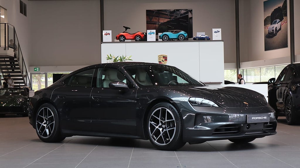 Porsche Taycan 