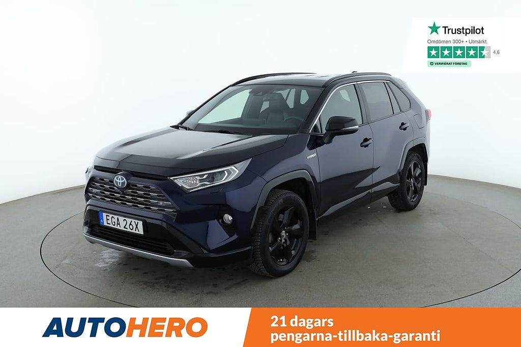 Toyota RAV4 Hybrid 2.5 E-CVT / CarPlay, 360-kamera, Keyless
