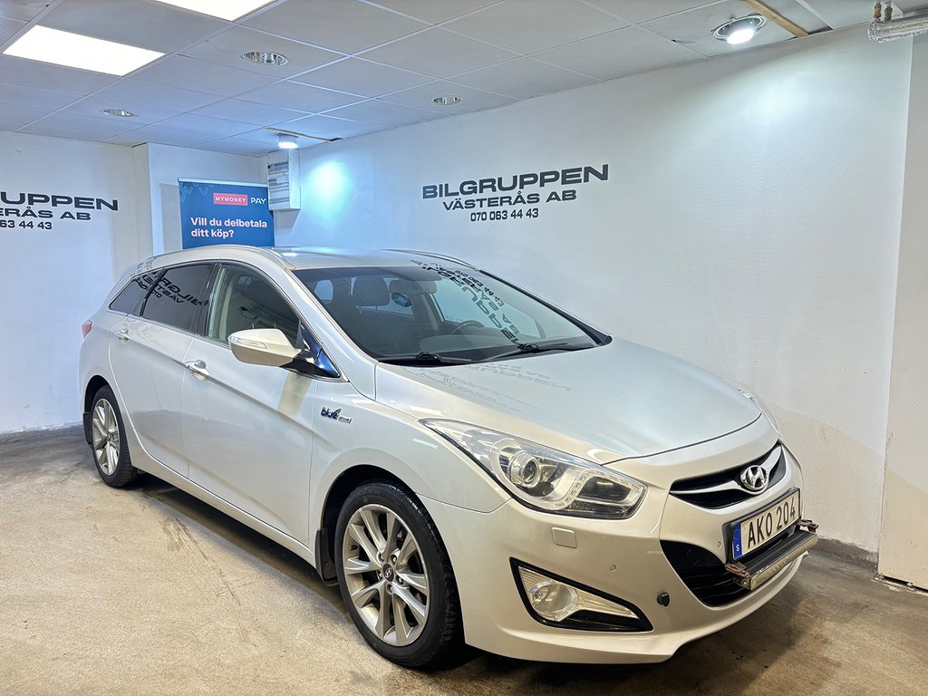 Hyundai i40 cw 1.7 CRDi / Ny Bes / Ny Servad / P-Sens /3.95%